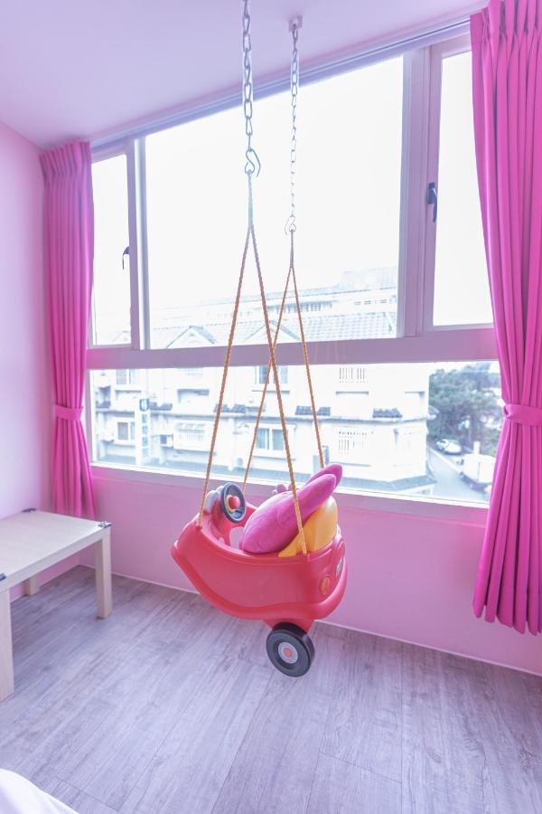 Fun Kids B&B Hualien City Exterior foto