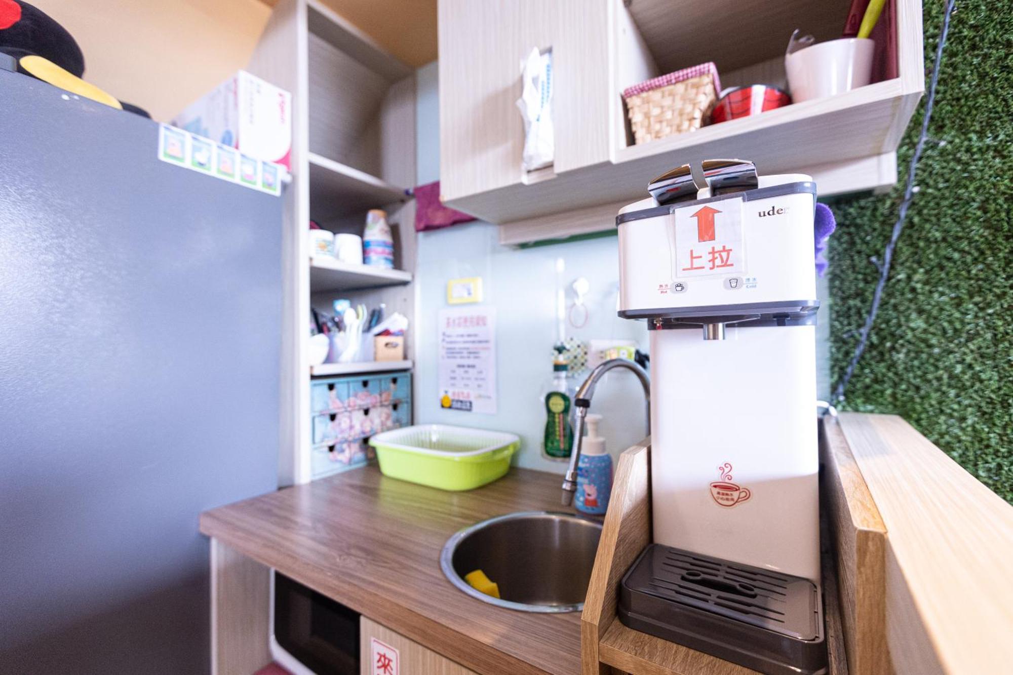 Fun Kids B&B Hualien City Exterior foto