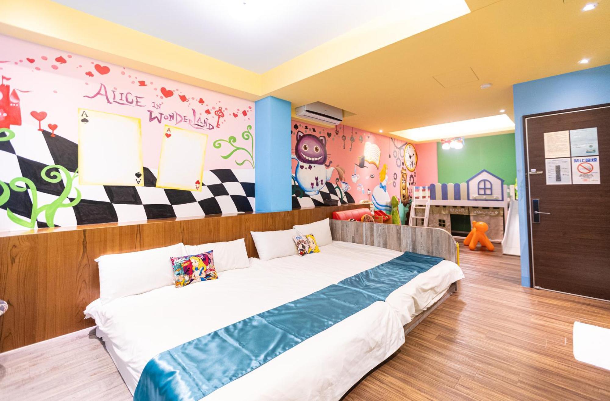 Fun Kids B&B Hualien City Exterior foto